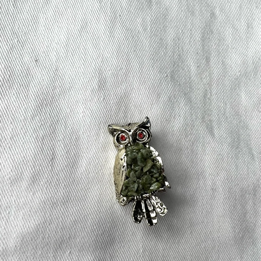 Vintage Owl Brooch‎ With Stones
